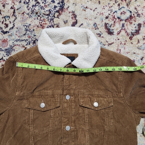 Hollister Corduroy and Sherpa Jacket Coat Tan Brown Ivory Size Medium - Picture 9 of 11